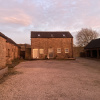 Отель Gratton Grange Farm Holiday Cottage, фото 13