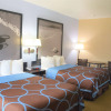 Отель Super 8 by Wyndham Galveston, фото 3