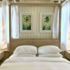 Отель Mahogany Bay Resort & Beach Club, Curio Collection by Hilton, фото 47