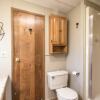 Отель Heavenly Lake Haven Apartment 3 NW Comfy Cabins, фото 8