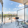 Отель Stunning New 1BR Suite Trendy Queen West, фото 11