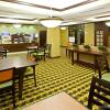 Отель Holiday Inn Express Hotel & Suites Richwood-Cincinnati South, an IHG Hotel, фото 9