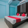 Отель Oyo 24478 Mid City Guest House, фото 8