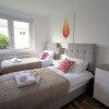 Отель Swanky Apartment In Carluke Near Cambusnethan House, фото 14