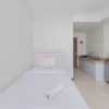 Отель Good Price And Homey Studio Apartment At B Residence, фото 3