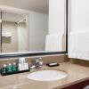 Отель Ramada Inn & Suites Denver International Airport, фото 17