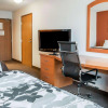 Отель Sleep Inn & Suites Lake of the Ozarks, фото 5