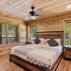 Отель Changes In Latitude 3 Bedroom Cabin by RedAwning, фото 19
