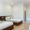 Отель Urbanview Hotel Kumala Banyuwangi, фото 1