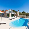 Отель Villa With the Pool Near Vela Luka, фото 35