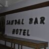 Отель Sandal Bar Hotel, фото 1