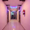 Отель OYO 18725 Sr Grand, фото 10