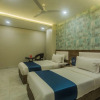 Отель OYO 10006 Hotel Blue Bay, фото 15