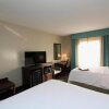 Отель Hampton Inn & Suites by Hilton St. John's Airport в Сен-Джонсе