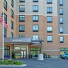 Отель Hampton Inn & Suites Boston/Waltham, фото 1