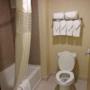 Отель Hampton Inn & Suites Bolingbrook, фото 25