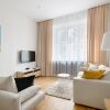 Отель Wspólna Prime Apartment в Варшаве