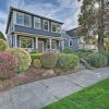 Отель Sunny Seattle Home w/ Deck ~ 6 Mi to Downtown, фото 16