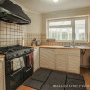 Отель Maidstone Family Homes - Upper Road, фото 19