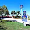 Отель Texas Inn & Suites Raymondville в Раймондвилле