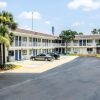 Отель Motel 6 Jacksonville, FL - Orange Park, фото 17