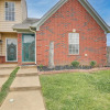 Отель Horn Lake Townhome: 14 Mi to Downtown Memphis!, фото 1