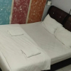 Отель Super OYO 89930 Golden Guest House, фото 18