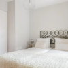 Отель Amazing Rooftop Terrace With River And Historic City View 4 Bedrooms 4 bathrooms AC 19th Century Bui, фото 18