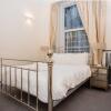 Отель Cozy 1 Bedroom Apartment near Harrods, Knightsbridge, фото 2