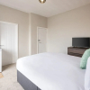 Отель Host Stay Clifton Studio 2, фото 4