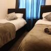 Отель 2 Bed Apartment B70 Off M6 With Free Parking, фото 6