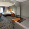 Отель La Quinta Inn & Suites by Wyndham Bridgeport, фото 28