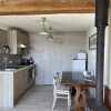 Отель Surf Shack - Impeccable 1-bed Cottage in Shorwell, фото 7