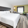 Отель Holiday Inn Express And Suites - Dublin, фото 3