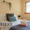 Отель Lovely Apartment by the Hillwood Park-free Parking, фото 14