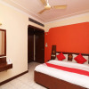 Отель Metro Regency by OYO Rooms, фото 2