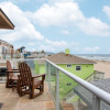 Отель Coastal Retreat - 2 Br Home, фото 8