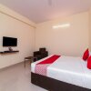 Отель OYO 22782 Akshara Suites, фото 5