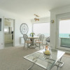 Отель Tides - Beach Front Apartment in Bracklesham Bay, фото 13