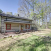Отель Restored Candler Log Cabin ~ 11 Mi to Asheville!, фото 12