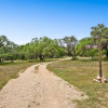 Отель Ot 3515e Texas Yurt Haus: 5 Yurts! 5 Bedroom Cabin by RedAwning, фото 9