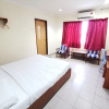 Отель OYO 89817 Hotel Sura, фото 20
