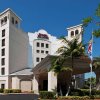 Отель Hampton Inn & Suites by Hilton Miami-Doral/Dolphin Mall в Дорале