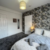 Отель Modernised Central Wigan Townhouse Sleeps up to 6, фото 4