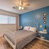 Отель Updated Family Home - 2 Blocks to Colorado River!, фото 3