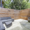 Отель Home Away From Home - Grad Hospital Gem With Patio, фото 16