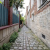 Отель Stunning Architect House with courtyard, фото 10