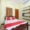 Отель OYO 15663 Sri Karuna Residency, фото 5