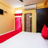 Отель OYO 27817 Hotel Decision, фото 10