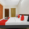 Отель Oyo Flagship 701942 Hotel Nfc Inn, фото 4